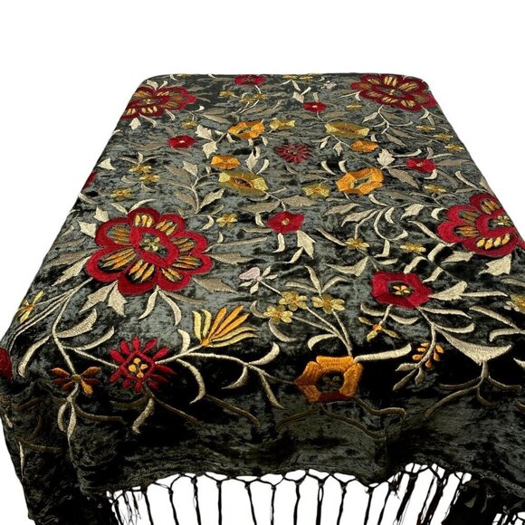 Embroidered Green Velvet Topper Shawl 56" Square w/ Fringe Luxury Tablecloth - Picture 3 of 12
